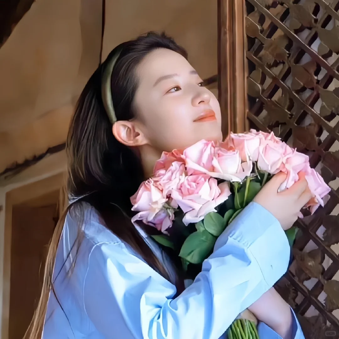 用女神照片当头像被领导批评了！