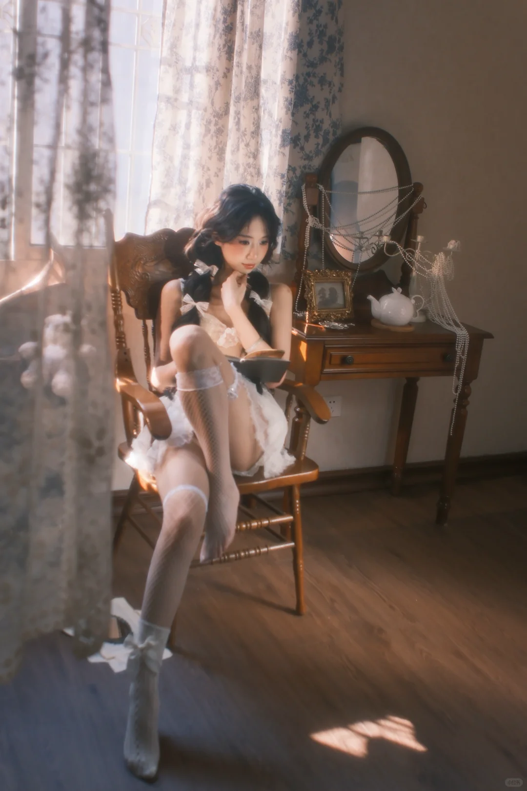 “我被光所诱惑”｜女摄镜头下的私房写真