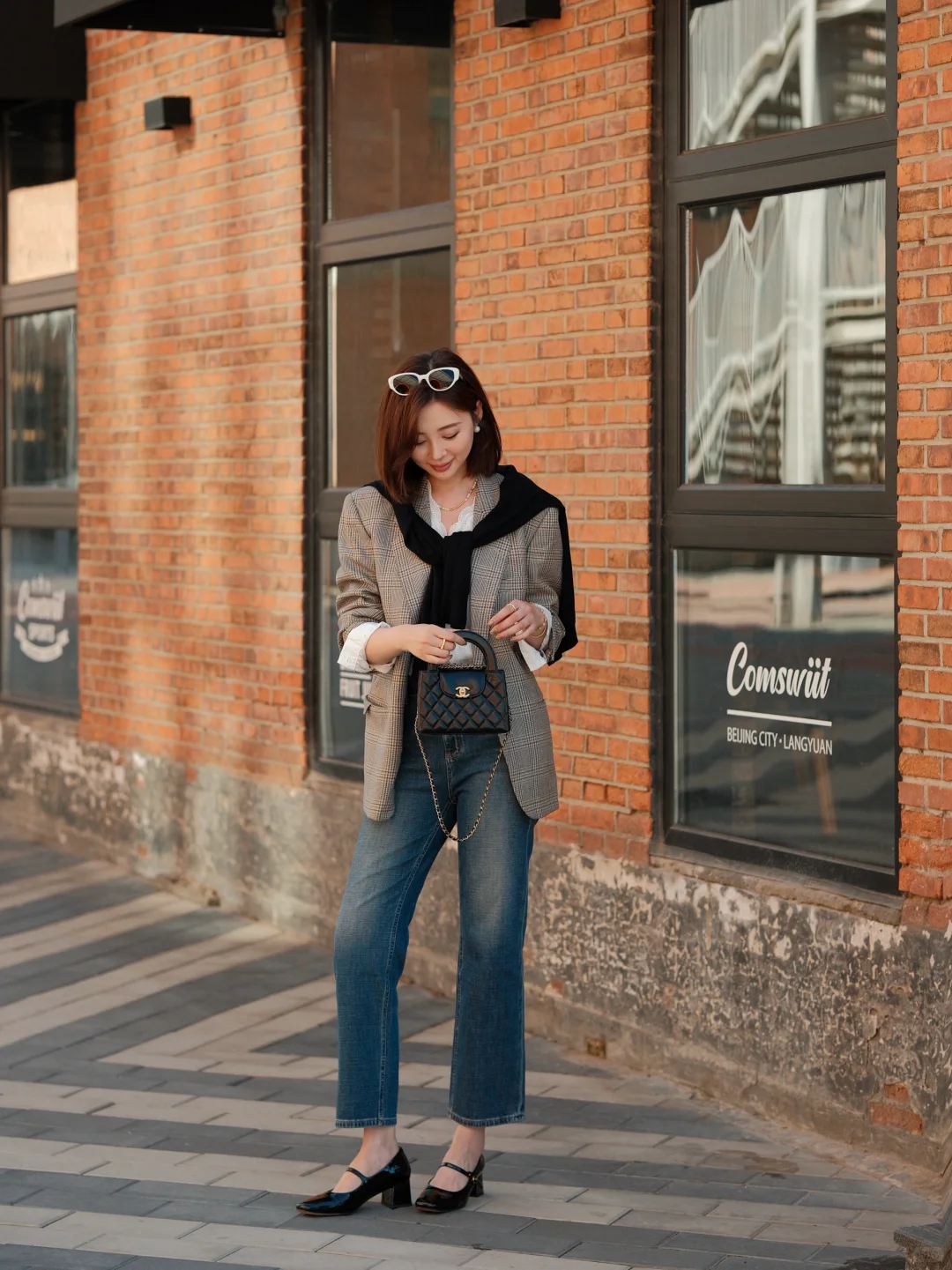 前年在复古集市上300块买的西装外套