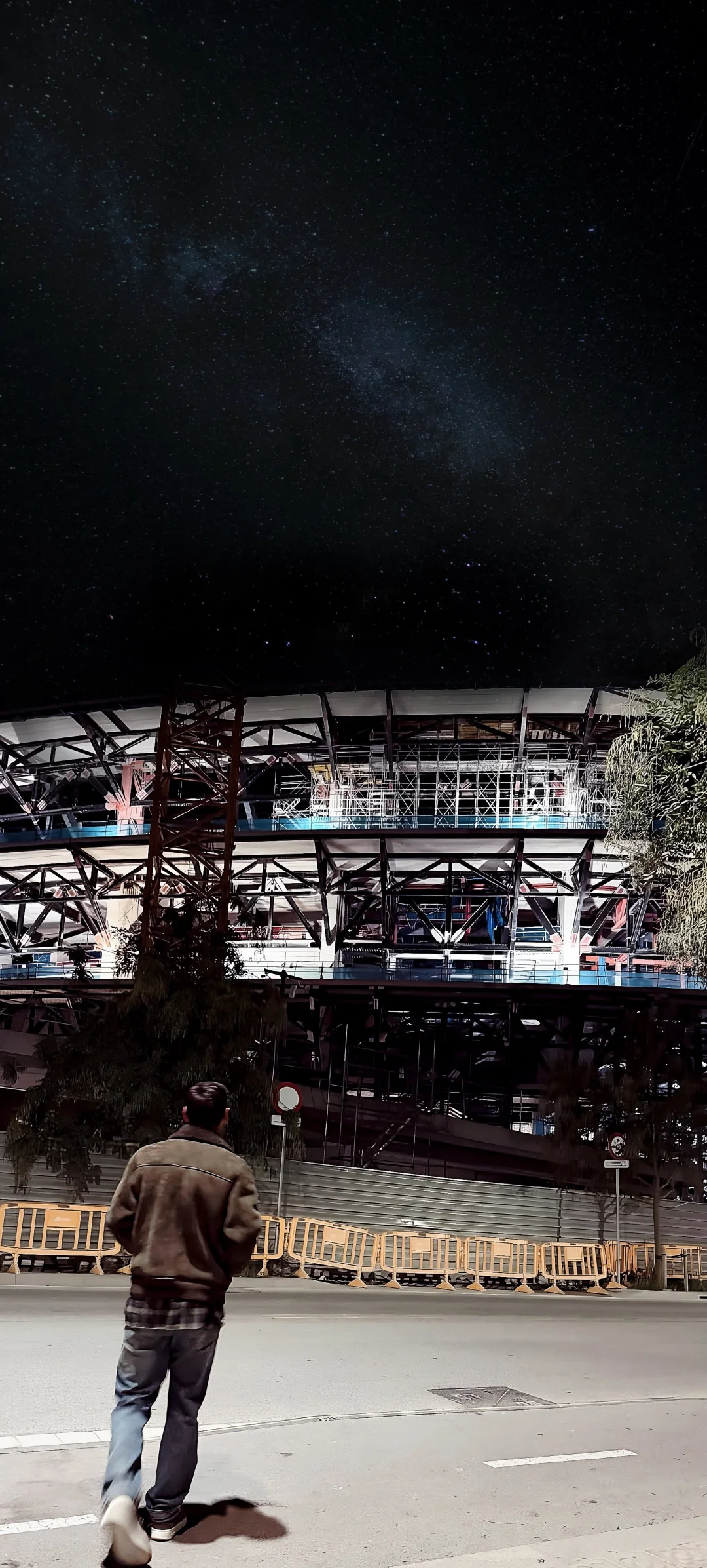 一组壁纸｜梅西｜夜访诺坎普（电脑壁纸）