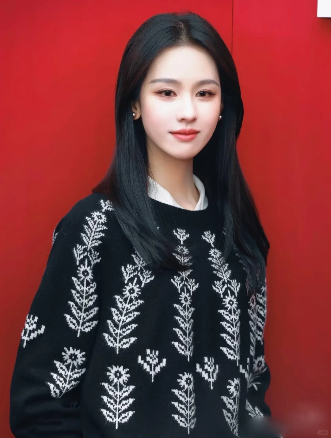 服了 以前怎么没发现这姐这么美！