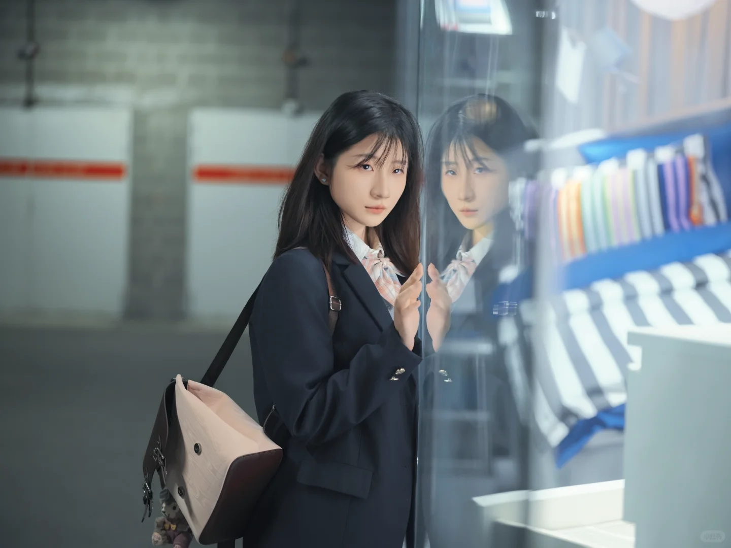 宜家JK拍照姿势