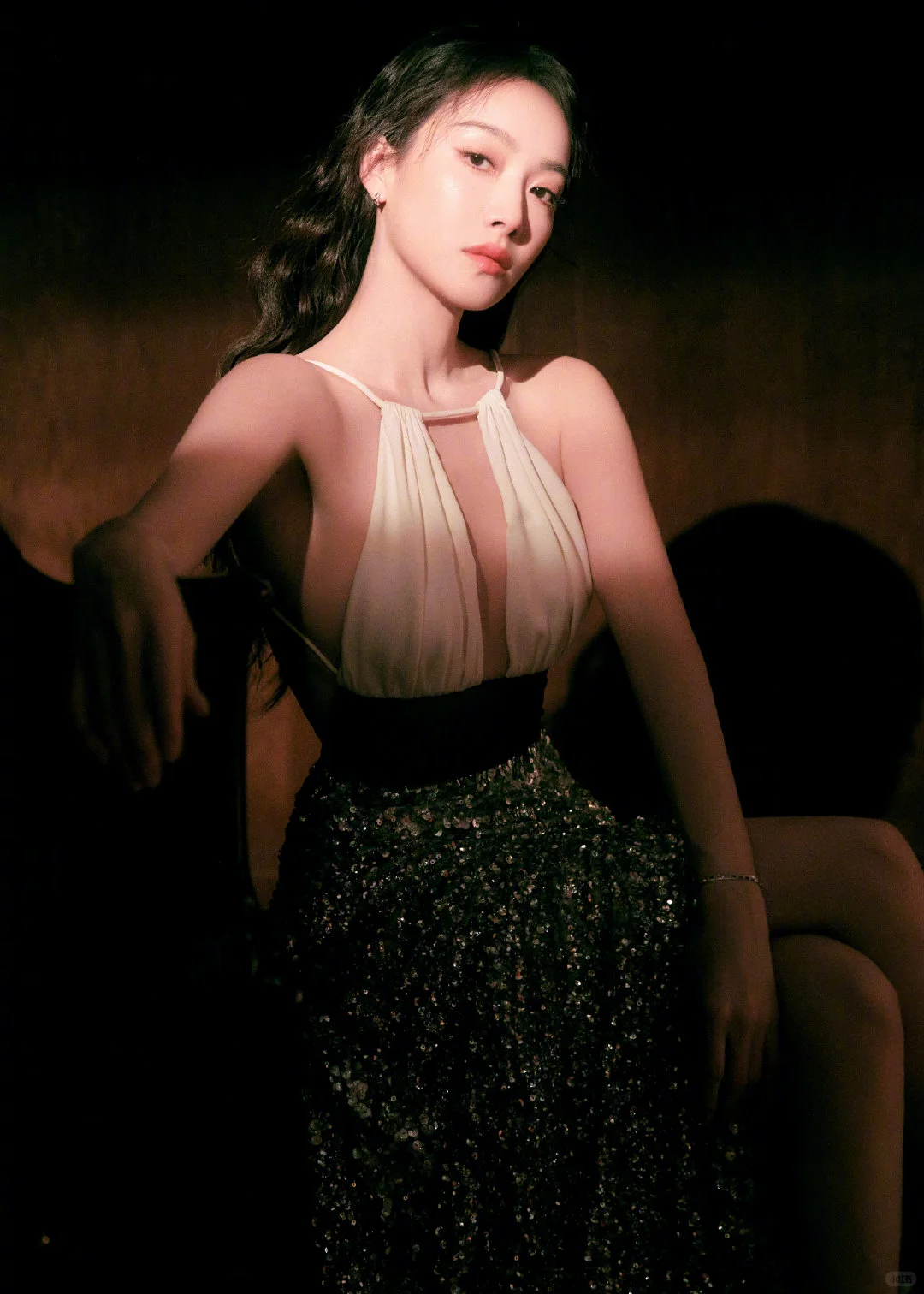 宋茜这波金鸡红毯杀疯了！✨