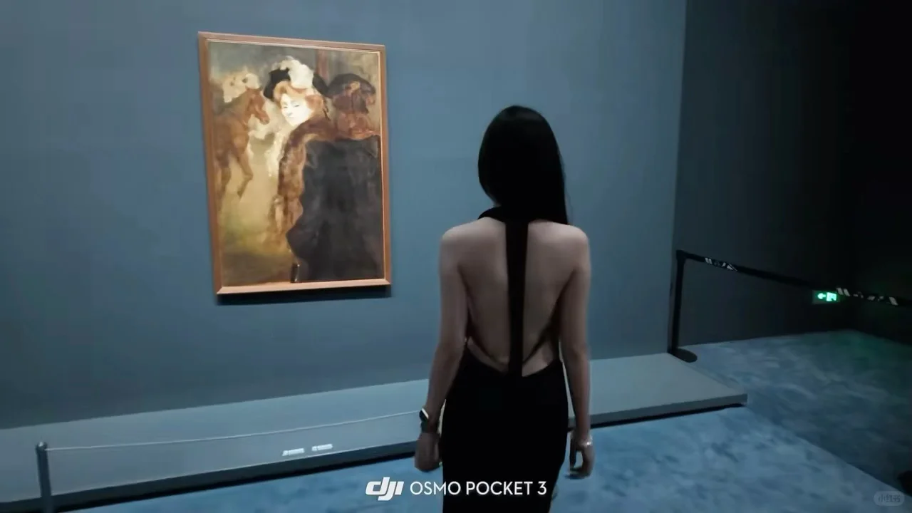 不愧是大露背👊🏻