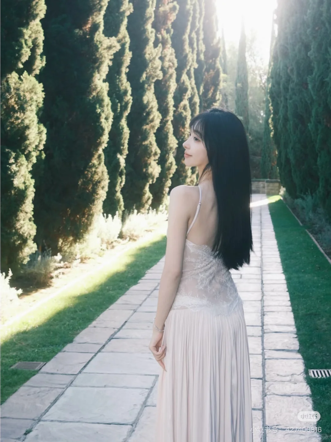 ＜租＞rovente 蕾丝拼接吊带连衣裙