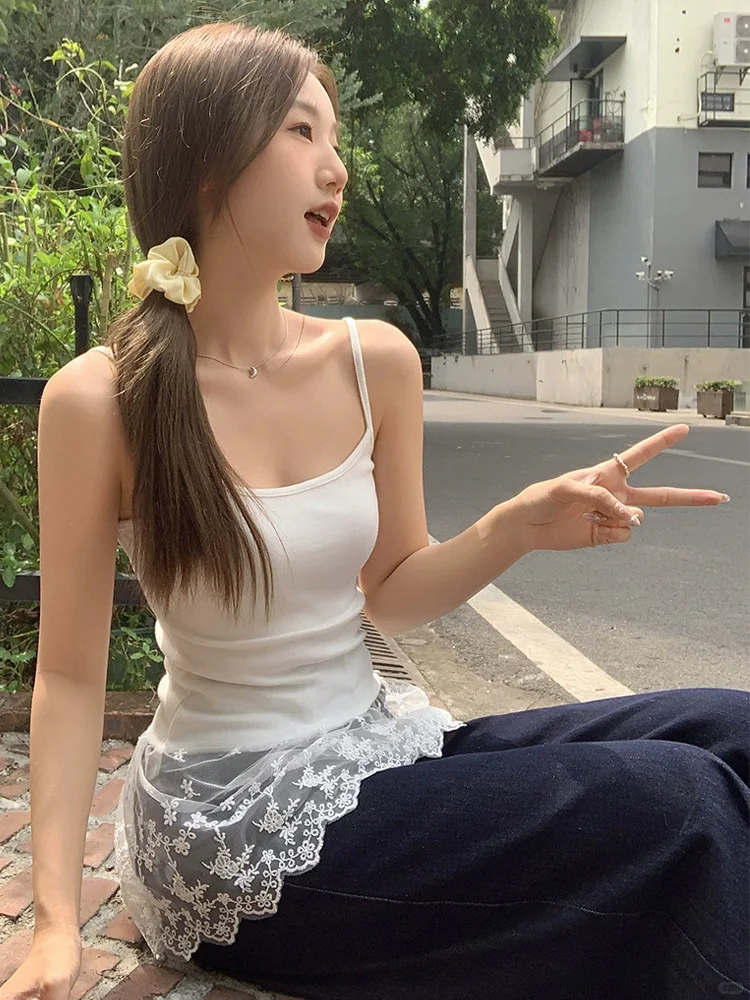 救命！这件白色蕾丝吊带也太纯欲了吧！✨