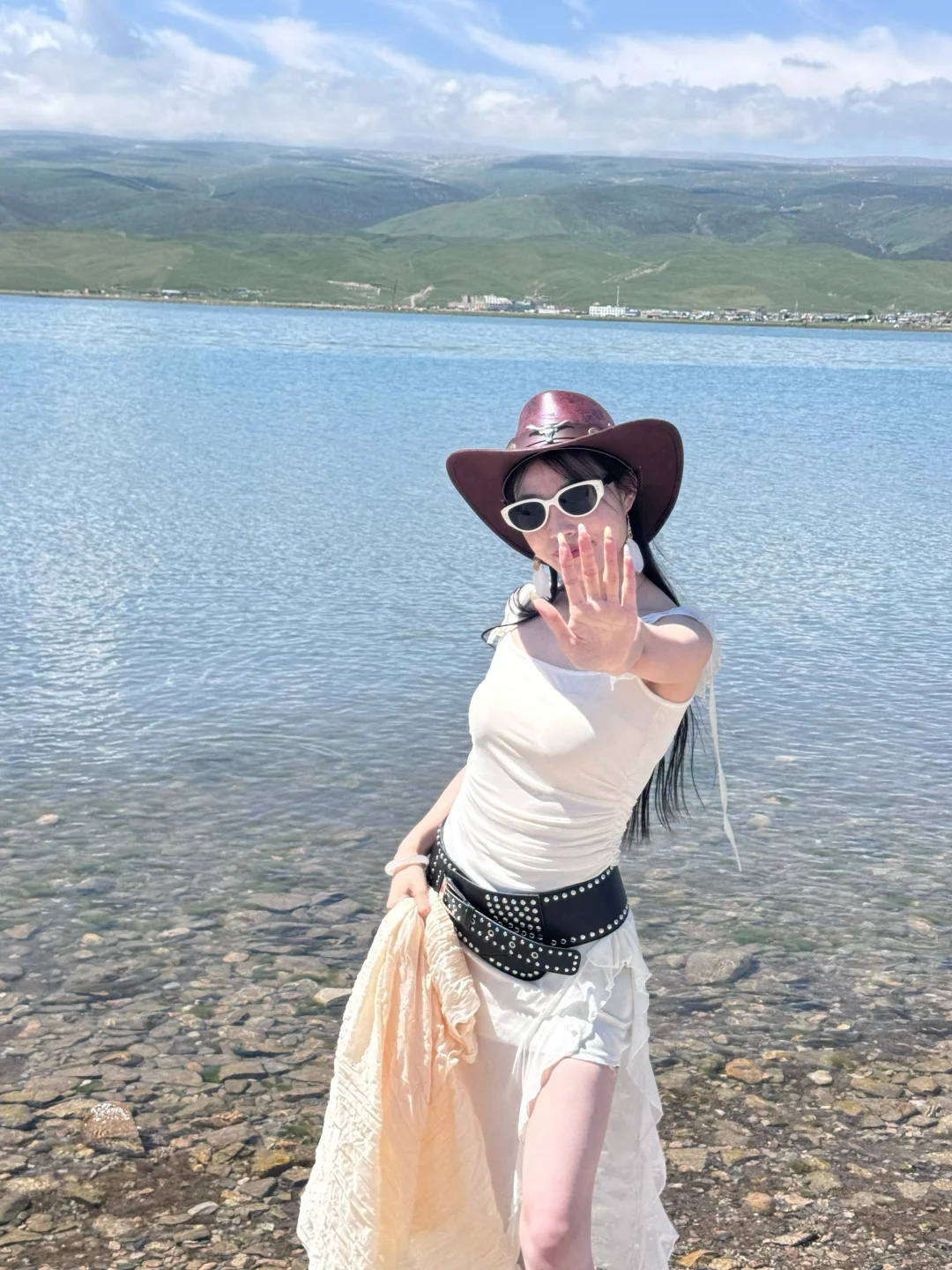 同样实况图，脸型流畅面中饱满拍照真的好看