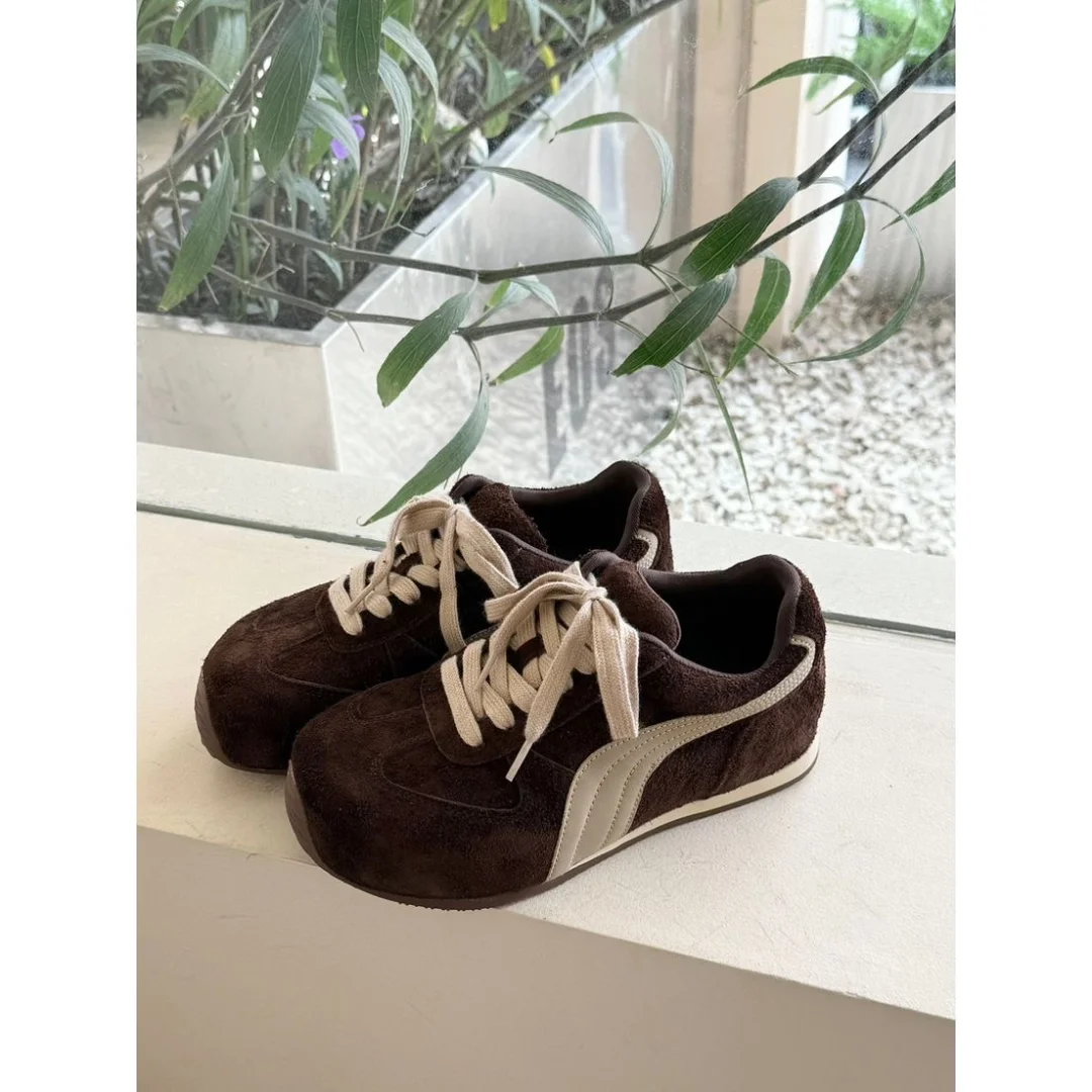 Eos-新款简约纯色日常通勤鞋