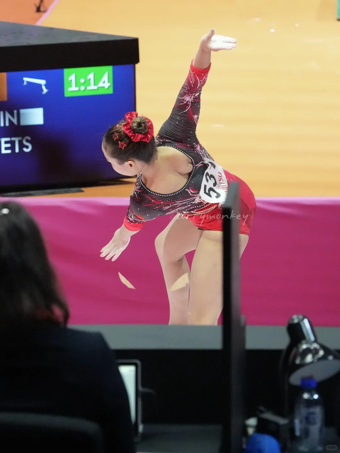 有此酷飒辣妹进入中国体操🖤❤️