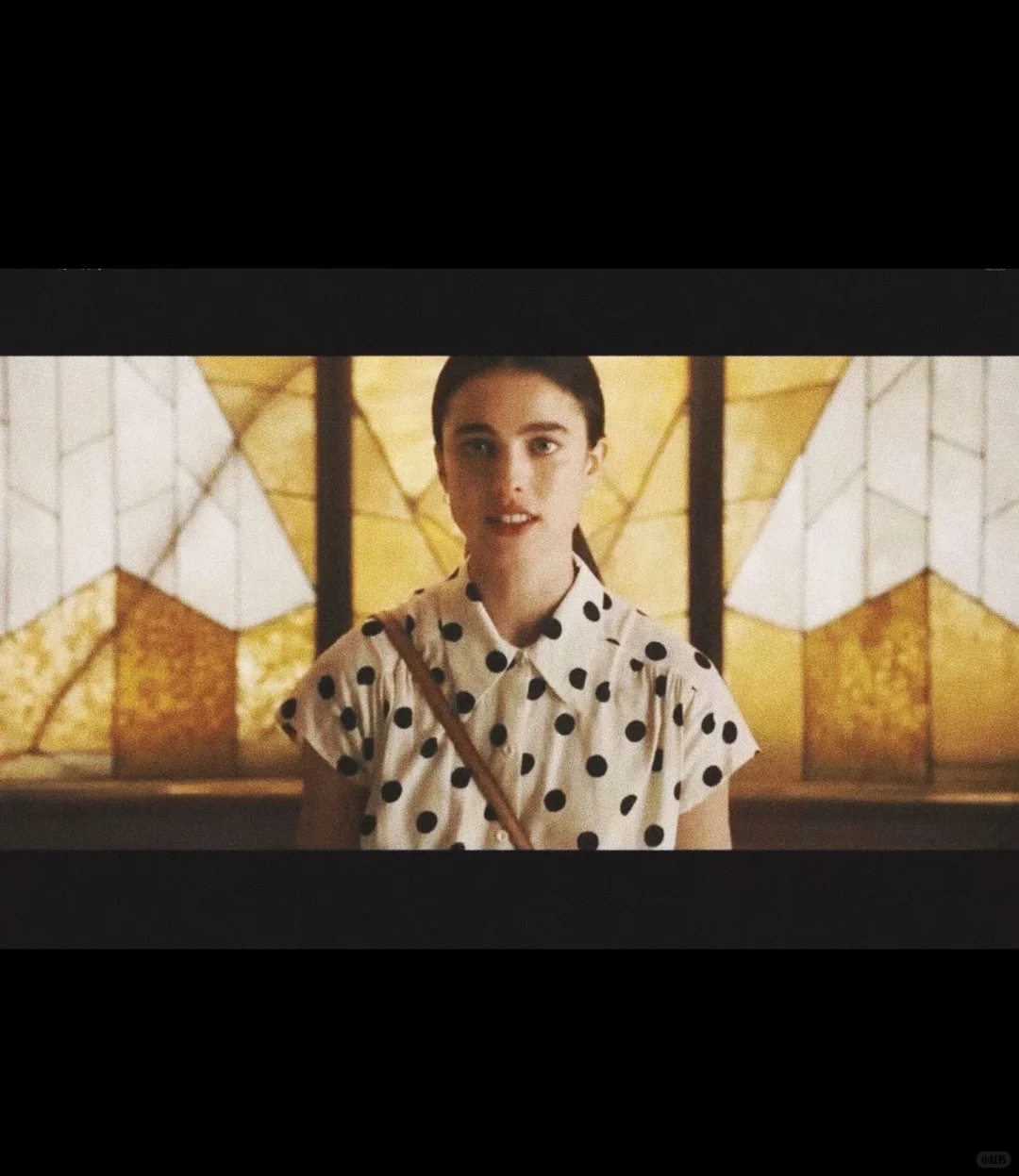 ✨被90年代职场女孩的复古衣橱美到失语！｜