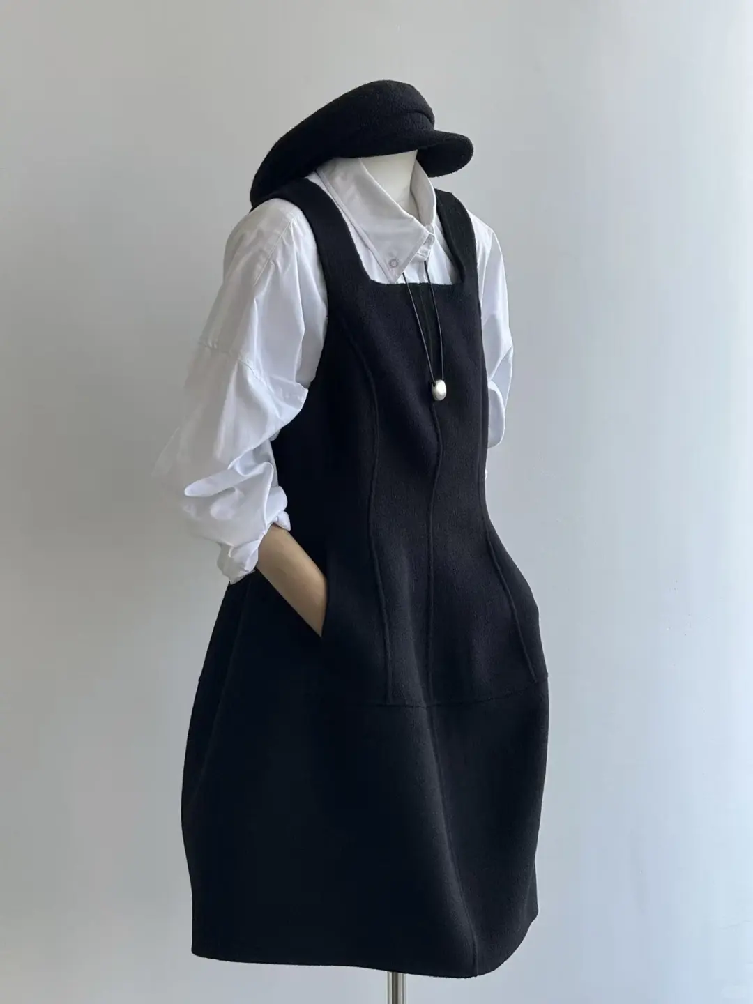 感谢收腰小黑裙🖤盘活了好多内搭