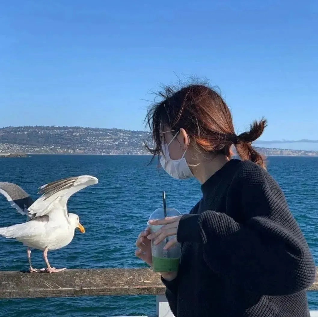 不露脸系列女头像@女生最好的风水就是自己