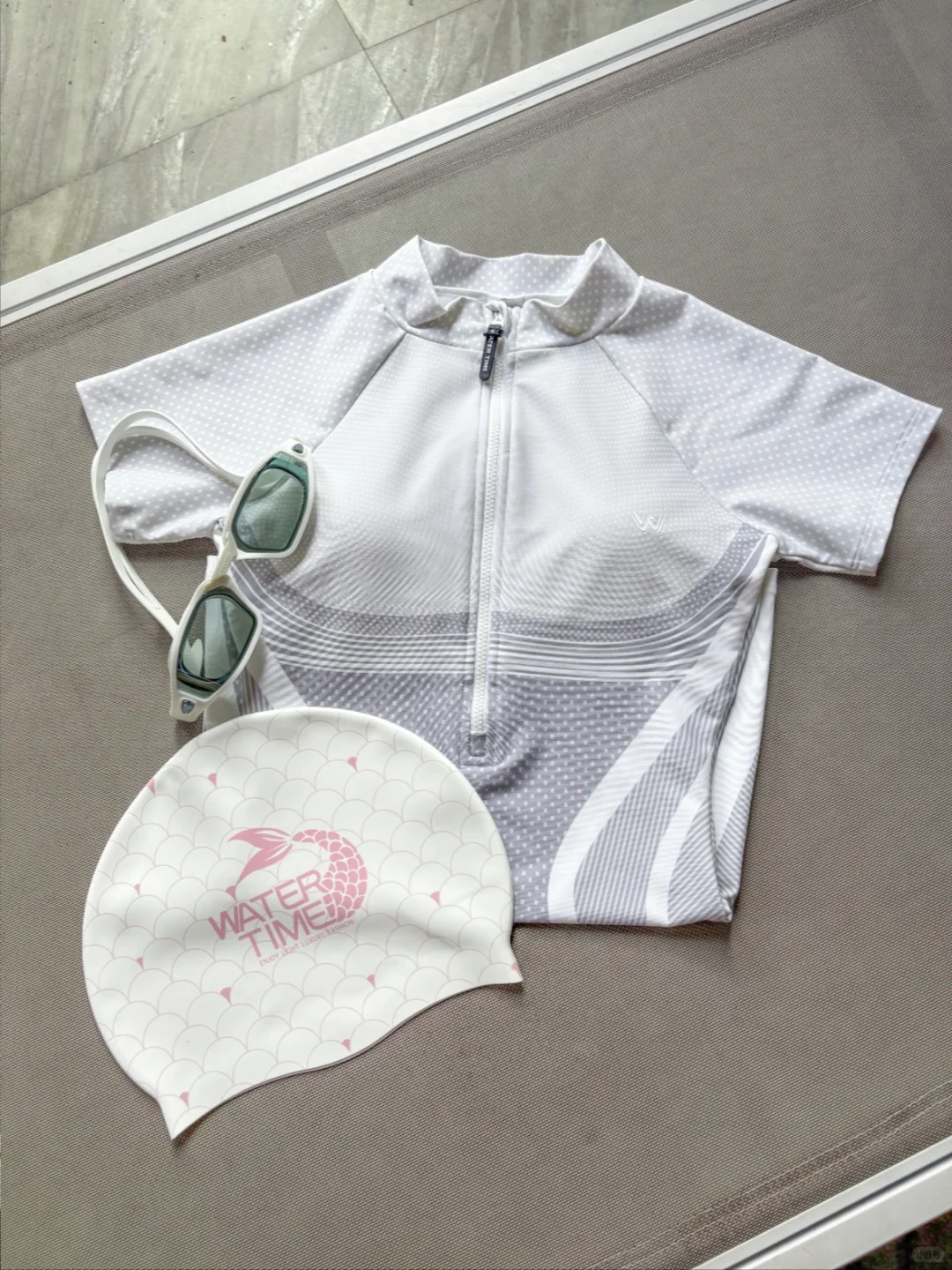 保守泳衣这么穿！