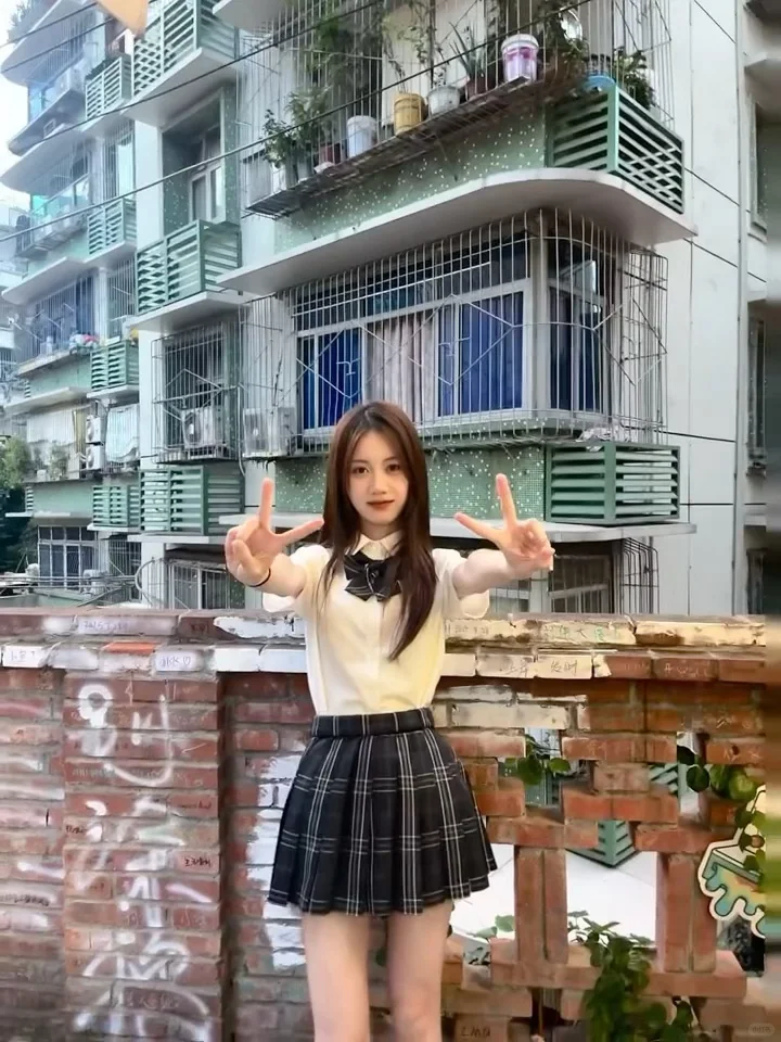 99年苏州小娘鱼，jk甜妹来报道