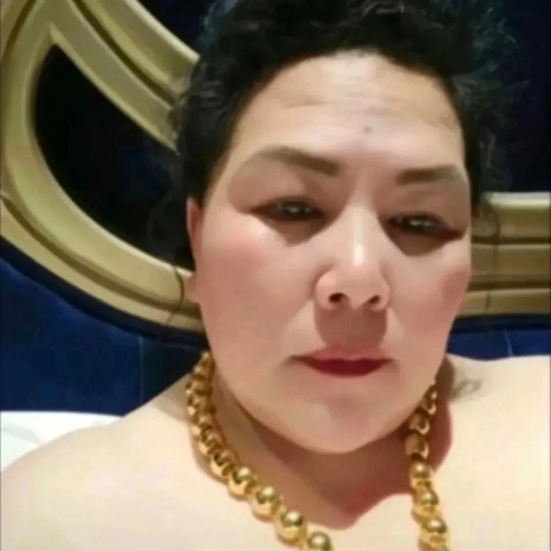 𝐒𝐇𝐀𝐑𝐄 / 熟女专用头像