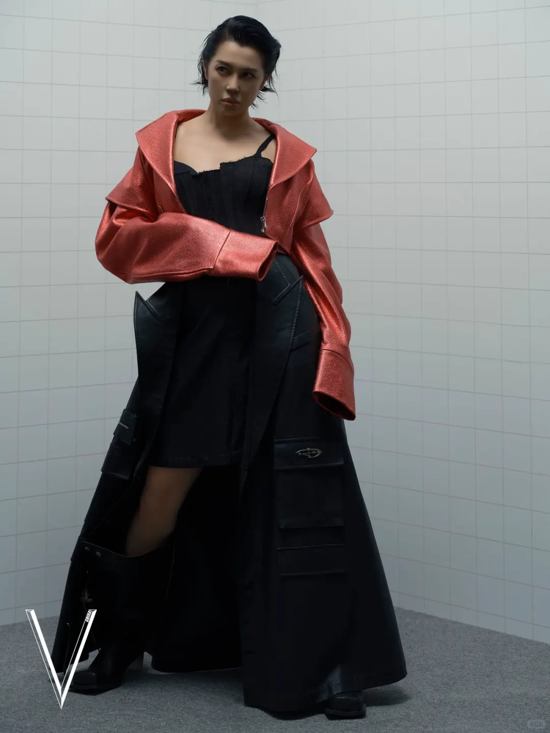 冬夏女王的时装也依旧迷人