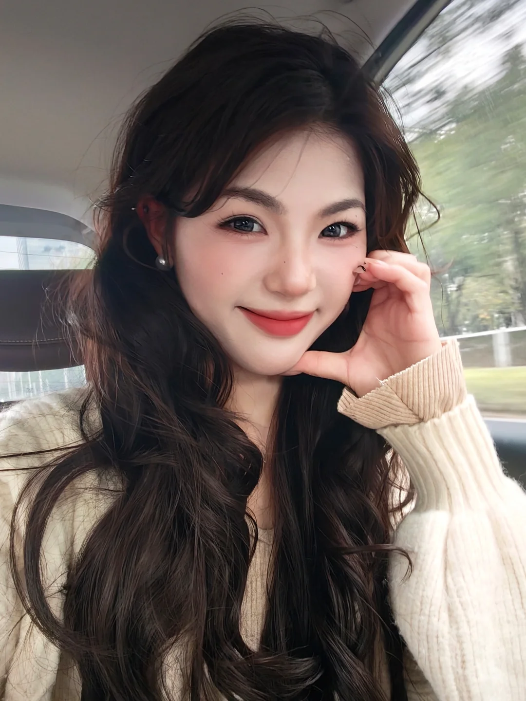 方圆脸的姐妹把这套发型给我焊死在脸上！！