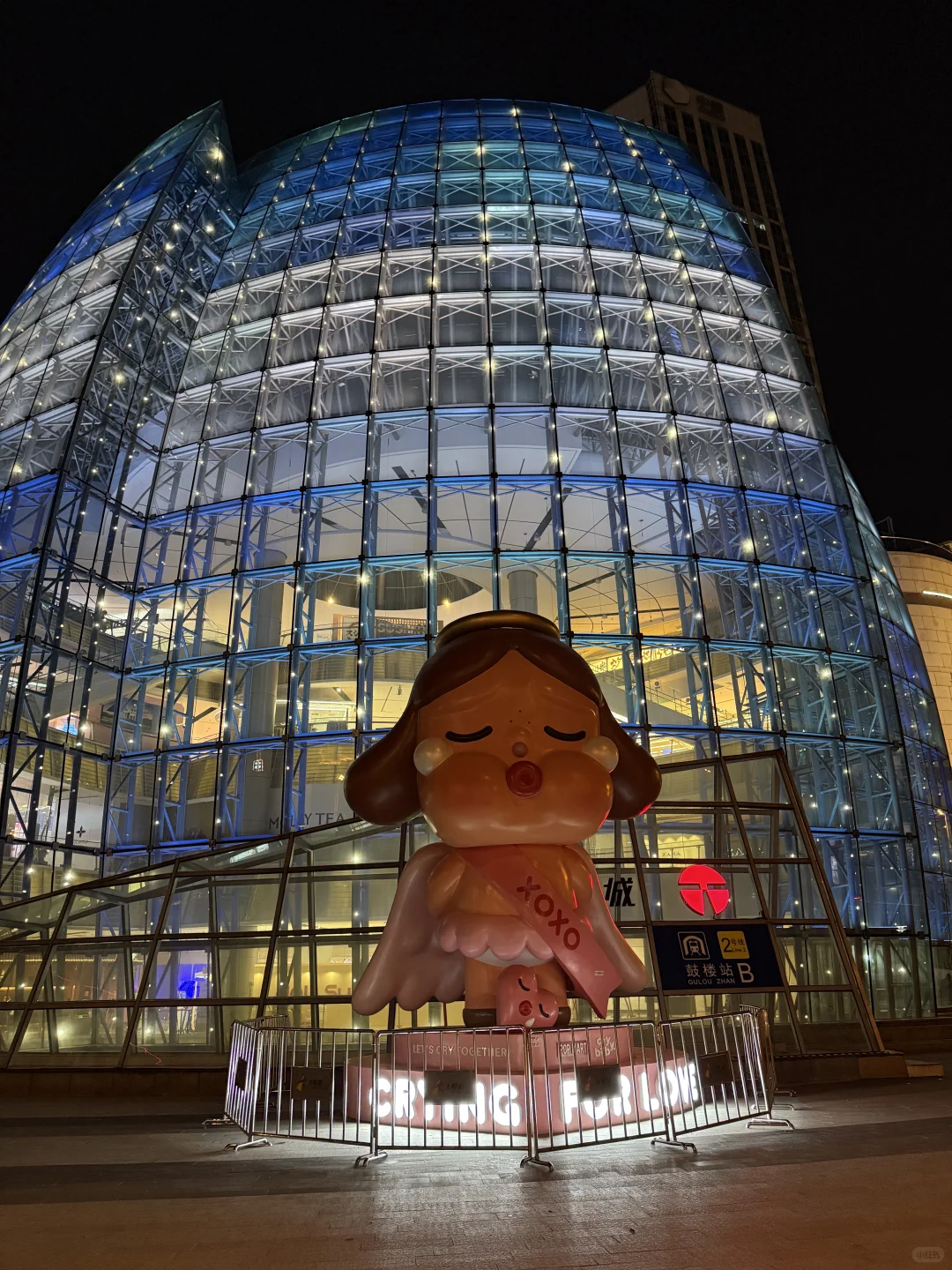 只爱维秘的睡衣，蕾丝大露背，太高级了😍