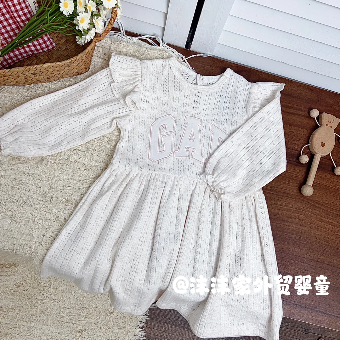 是女🦢喜欢的飞飞袖小裙子呀！