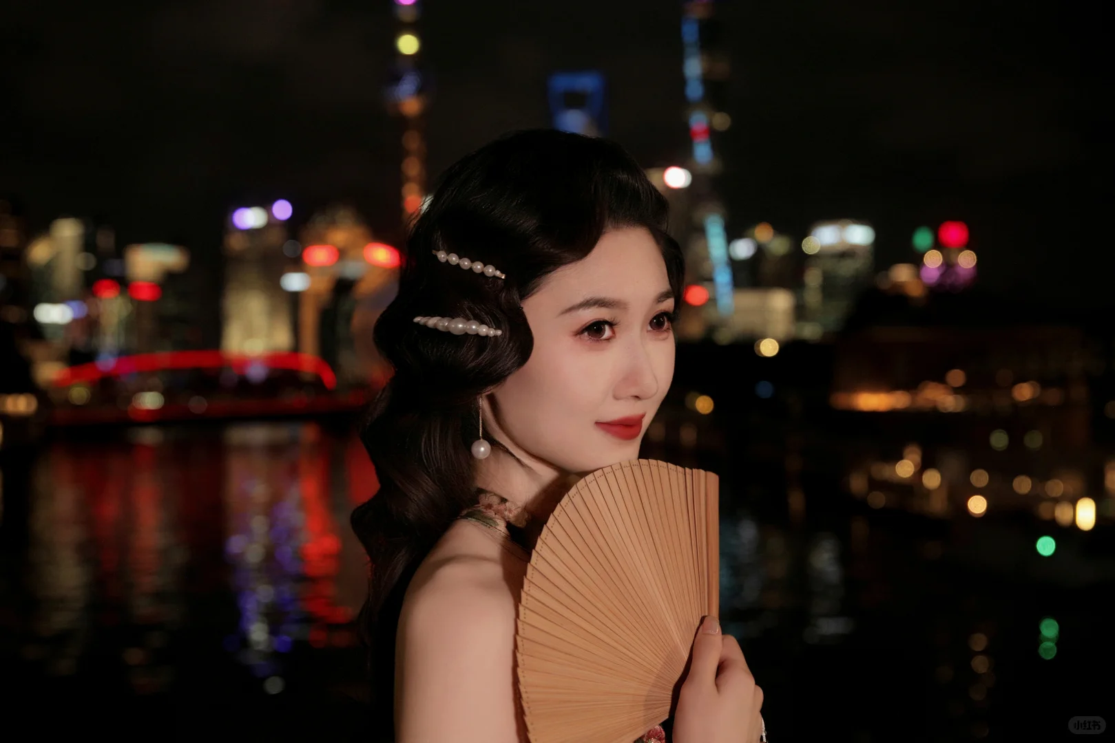 一件旗袍 一个外滩 一段上海梦