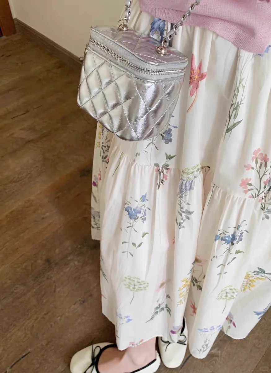 这条裙子简直美到犯规