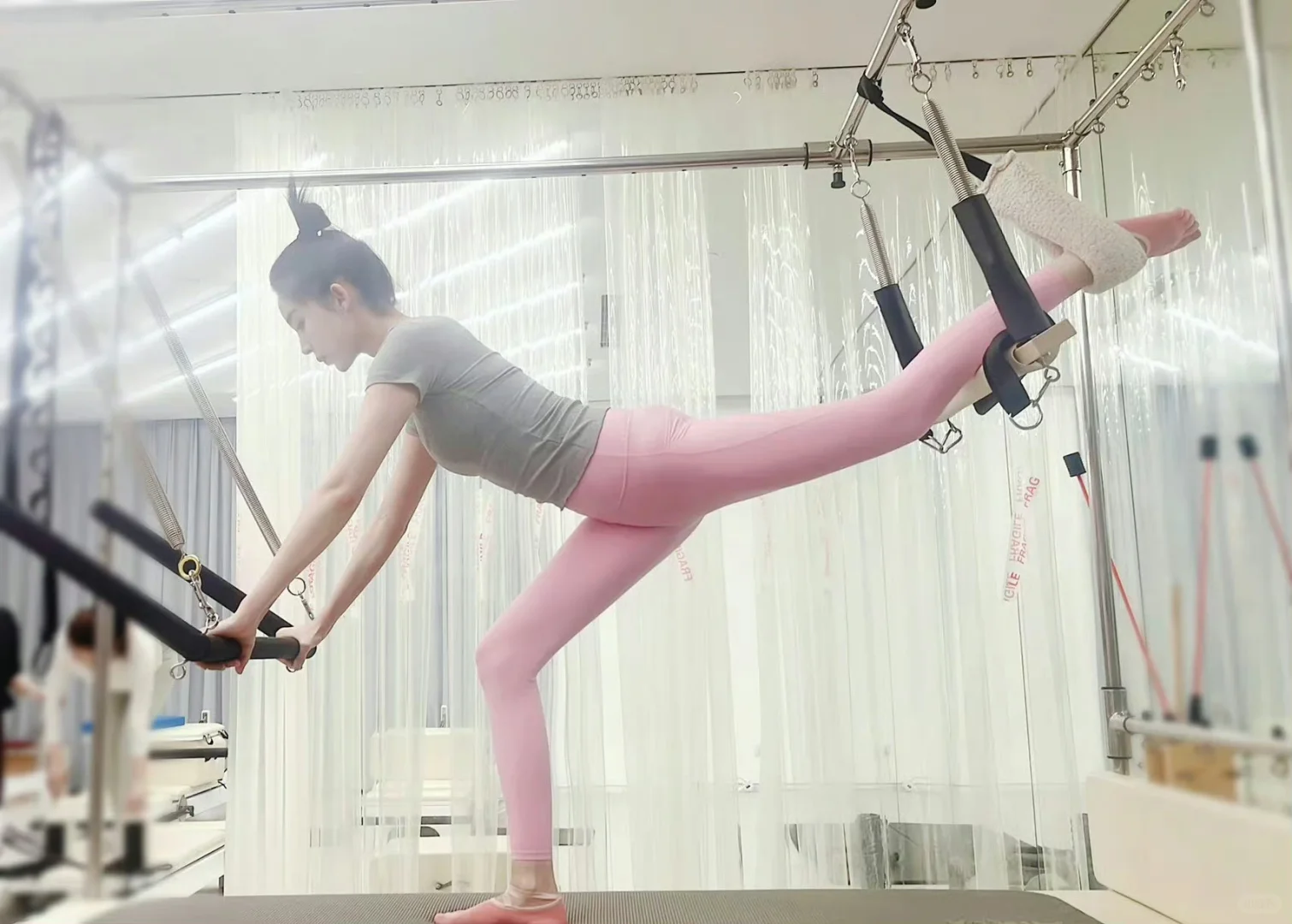 古力娜扎也练过瑜伽