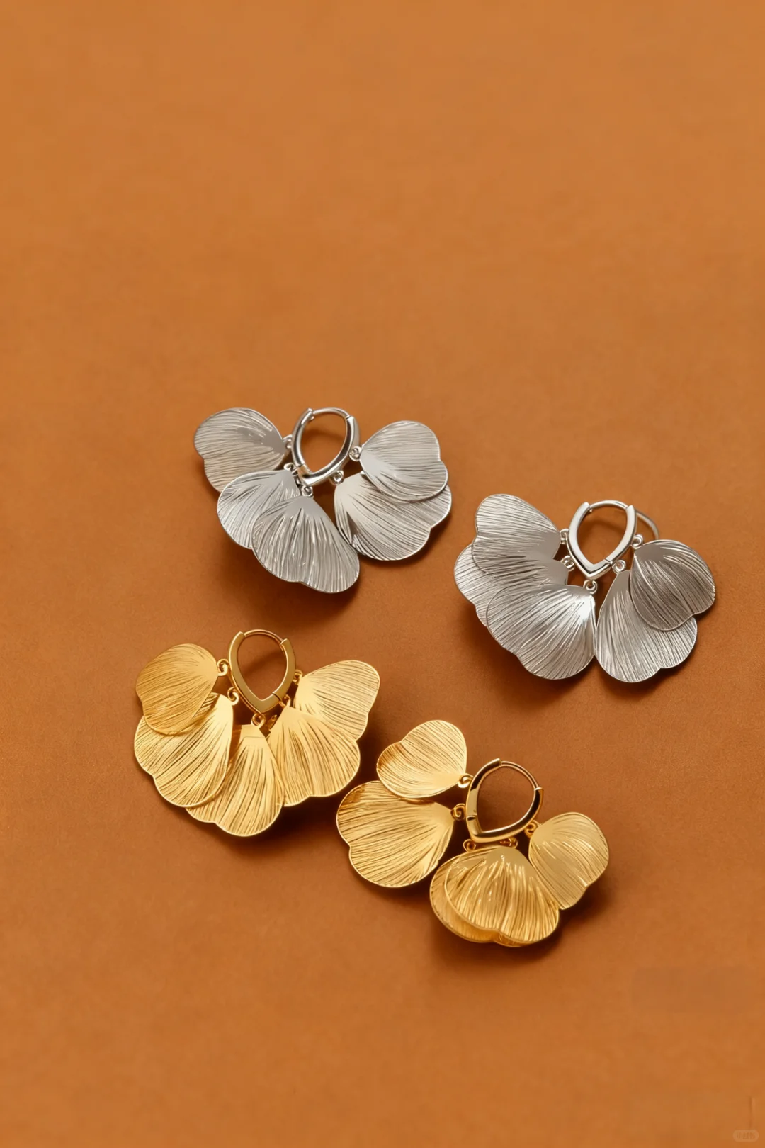 戴对一对耳饰就能拥有小V脸，变美作弊神器