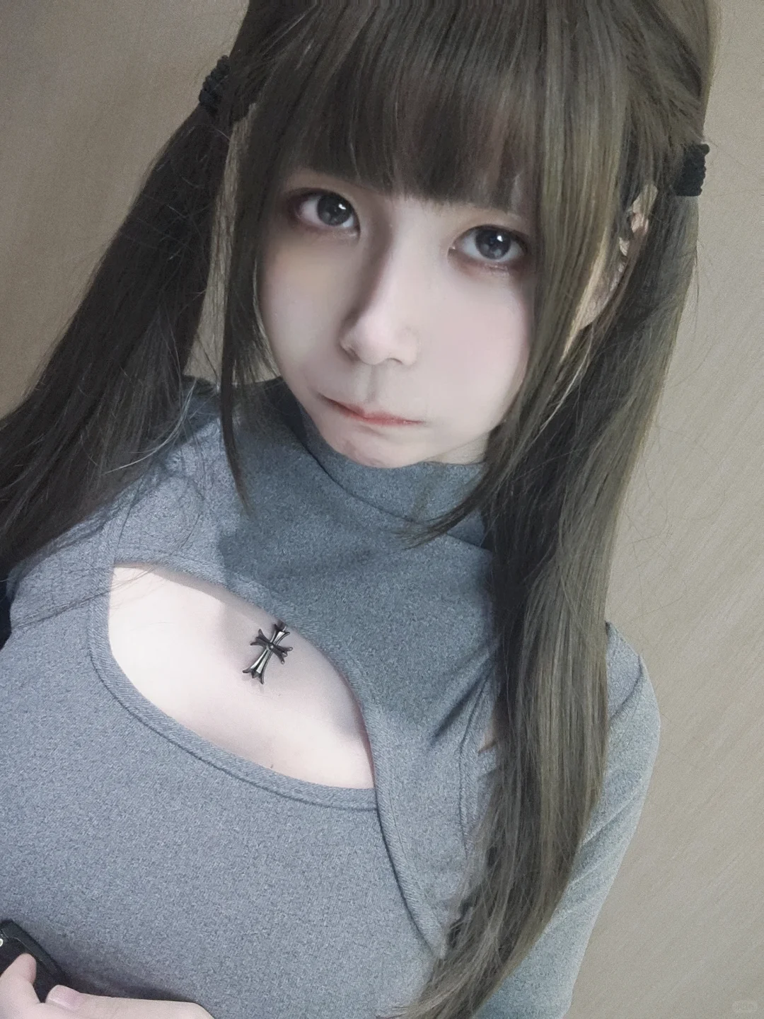 这次又是土土眼镜双马尾