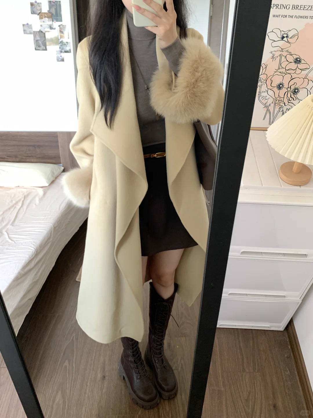 大衣这么穿好有气场！