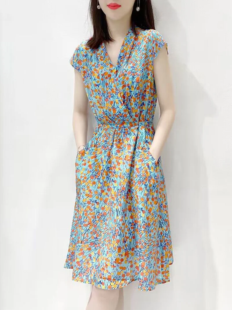 哥弟全网首发！显瘦V领连衣裙太绝了