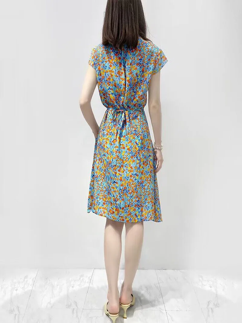 哥弟全网首发！显瘦V领连衣裙太绝了