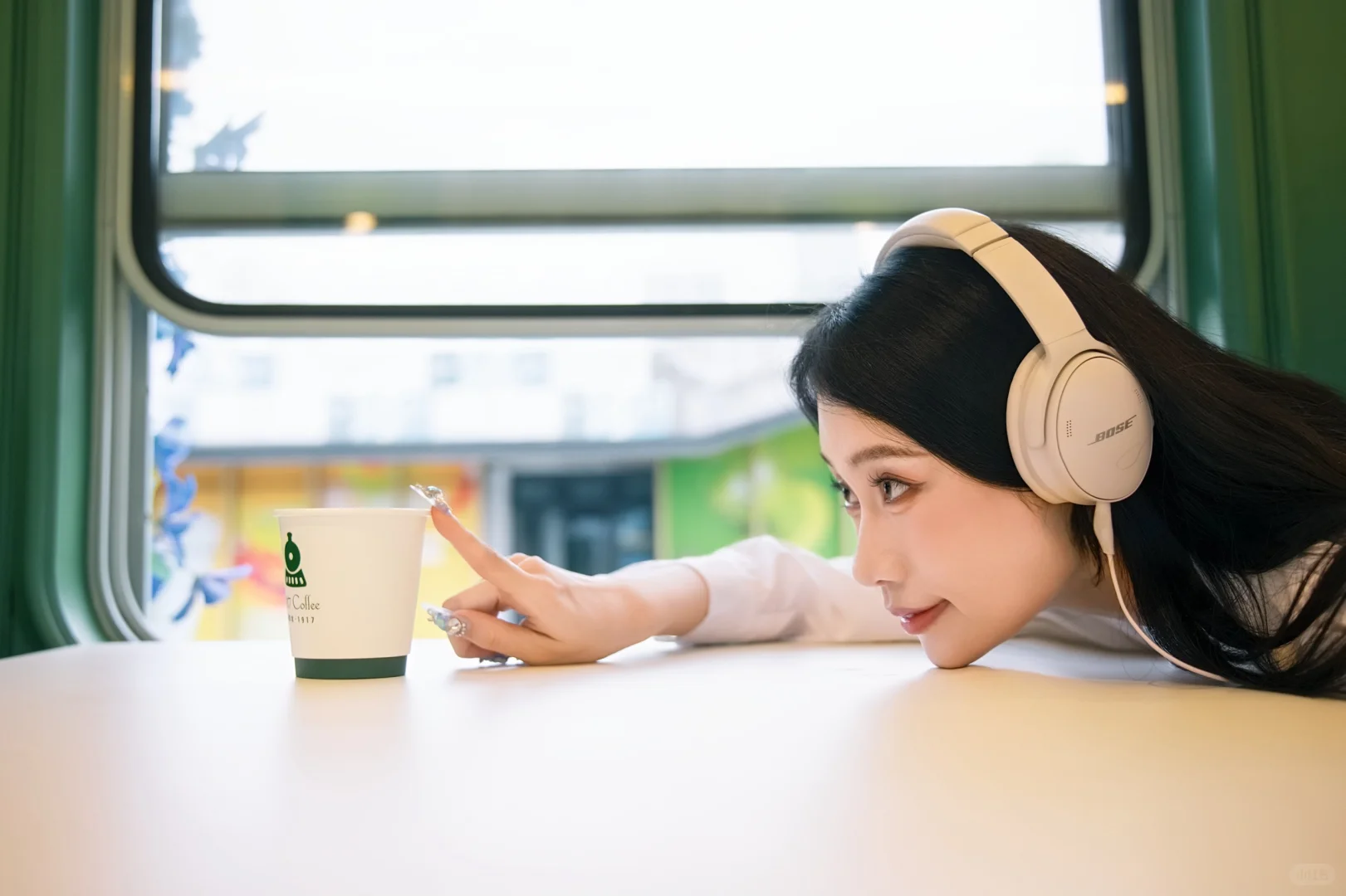 那个穿jk的长发女孩儿