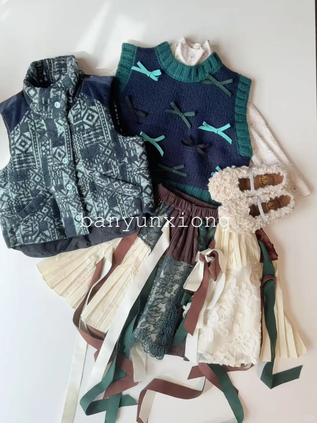 Tia CiBANi | 甜美的针织马甲