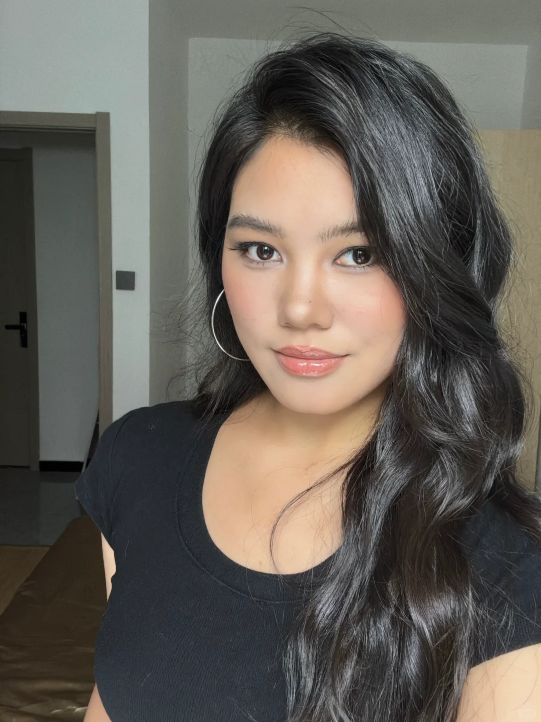 方圆脸 扁平鼻，找到风格真的嘎嘎乱杀…