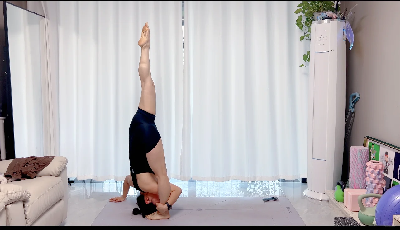 🧘‍♀️每日瑜伽打卡，塑形修身之旅🧘‍♂️