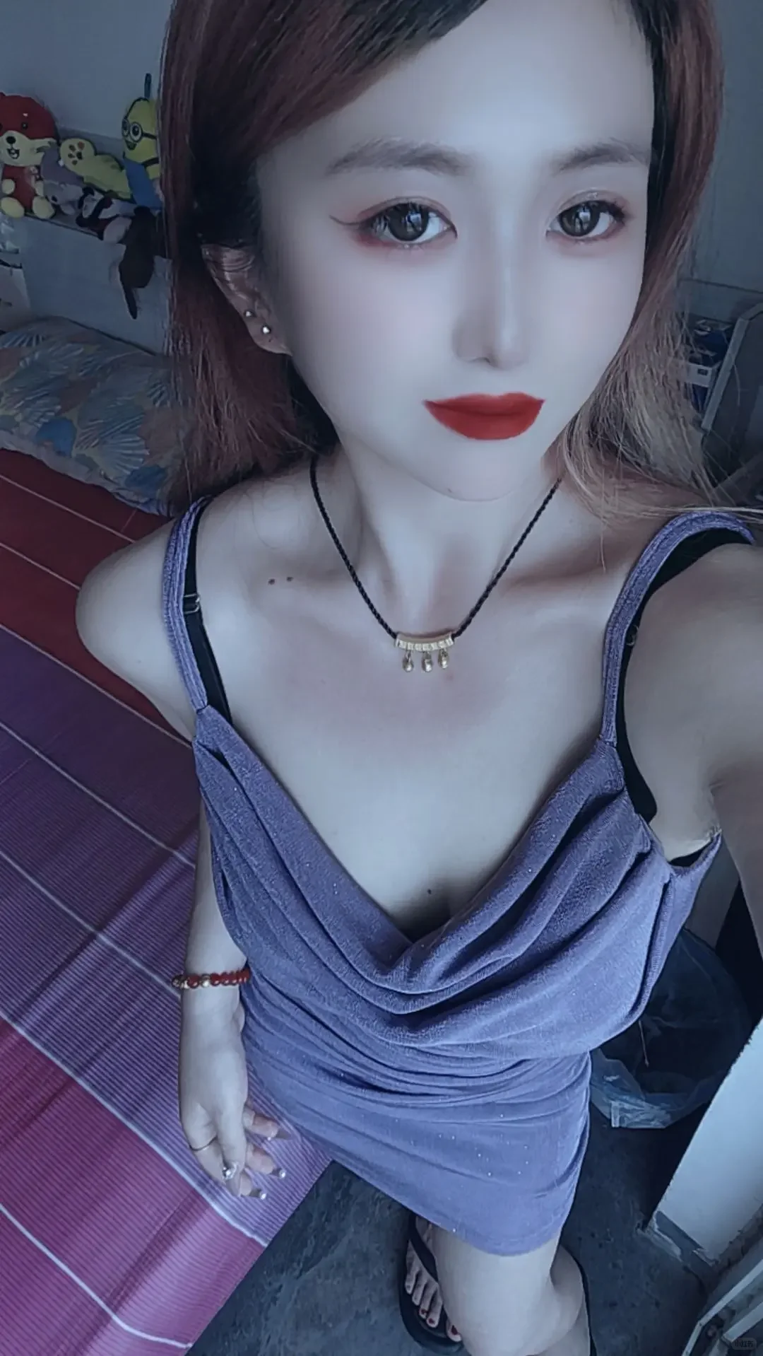 为什么没结婚的小伙都喜欢找结婚的少妇聊天