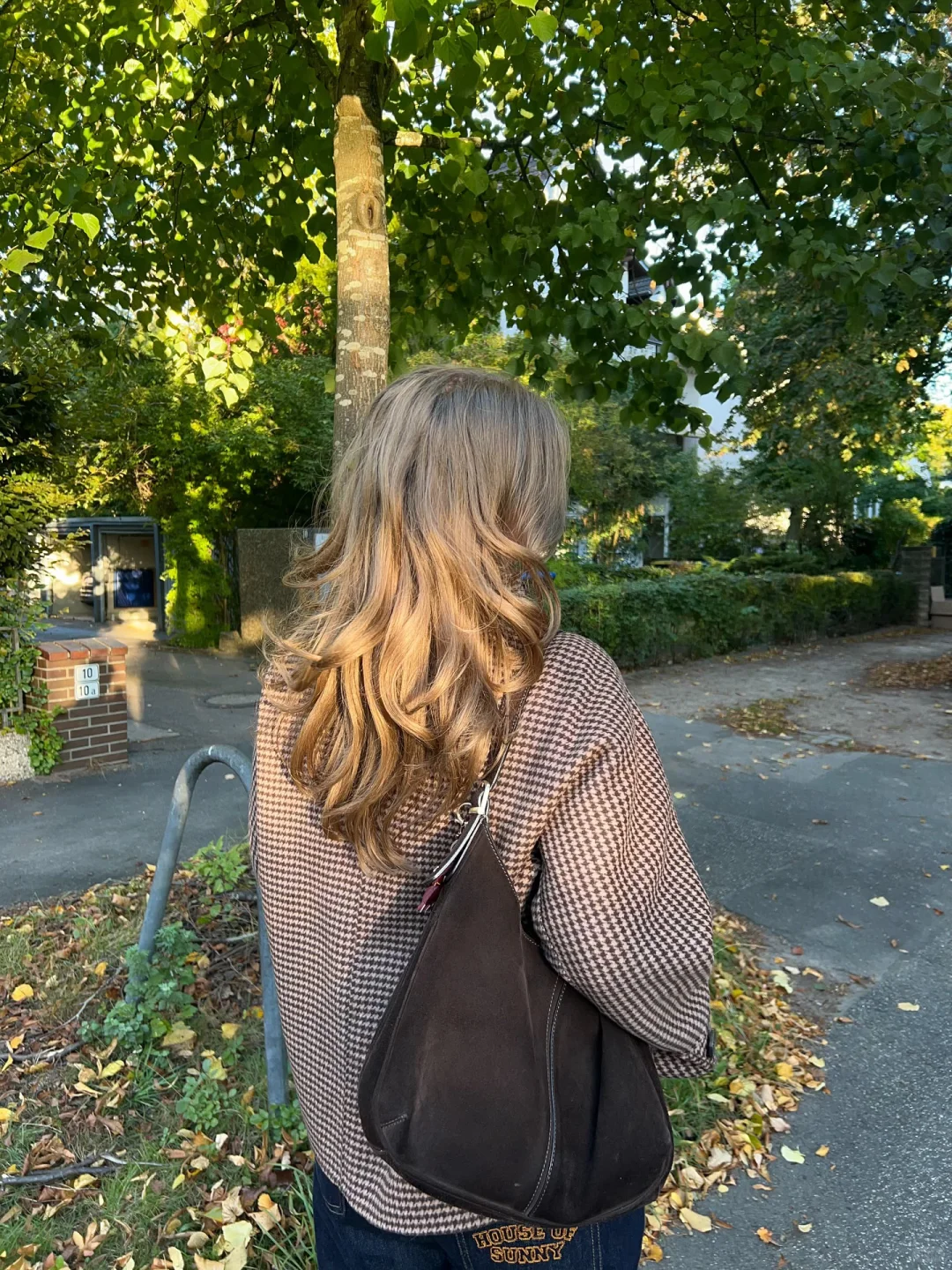 100位时尚博主 | 优雅复古的秋日时髦lady