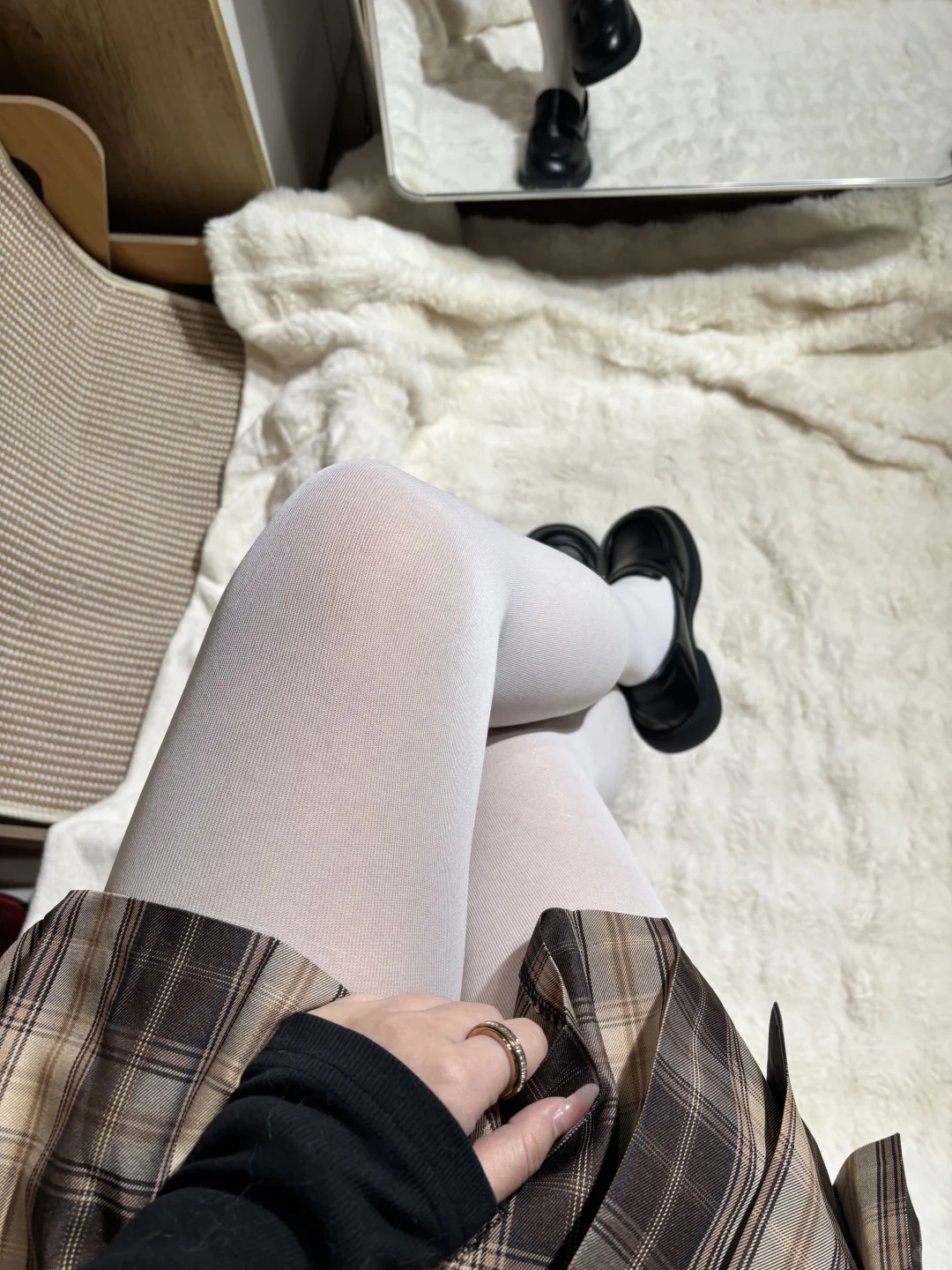 JK党狂喜！二次元白丝配格裙美到心巴💌