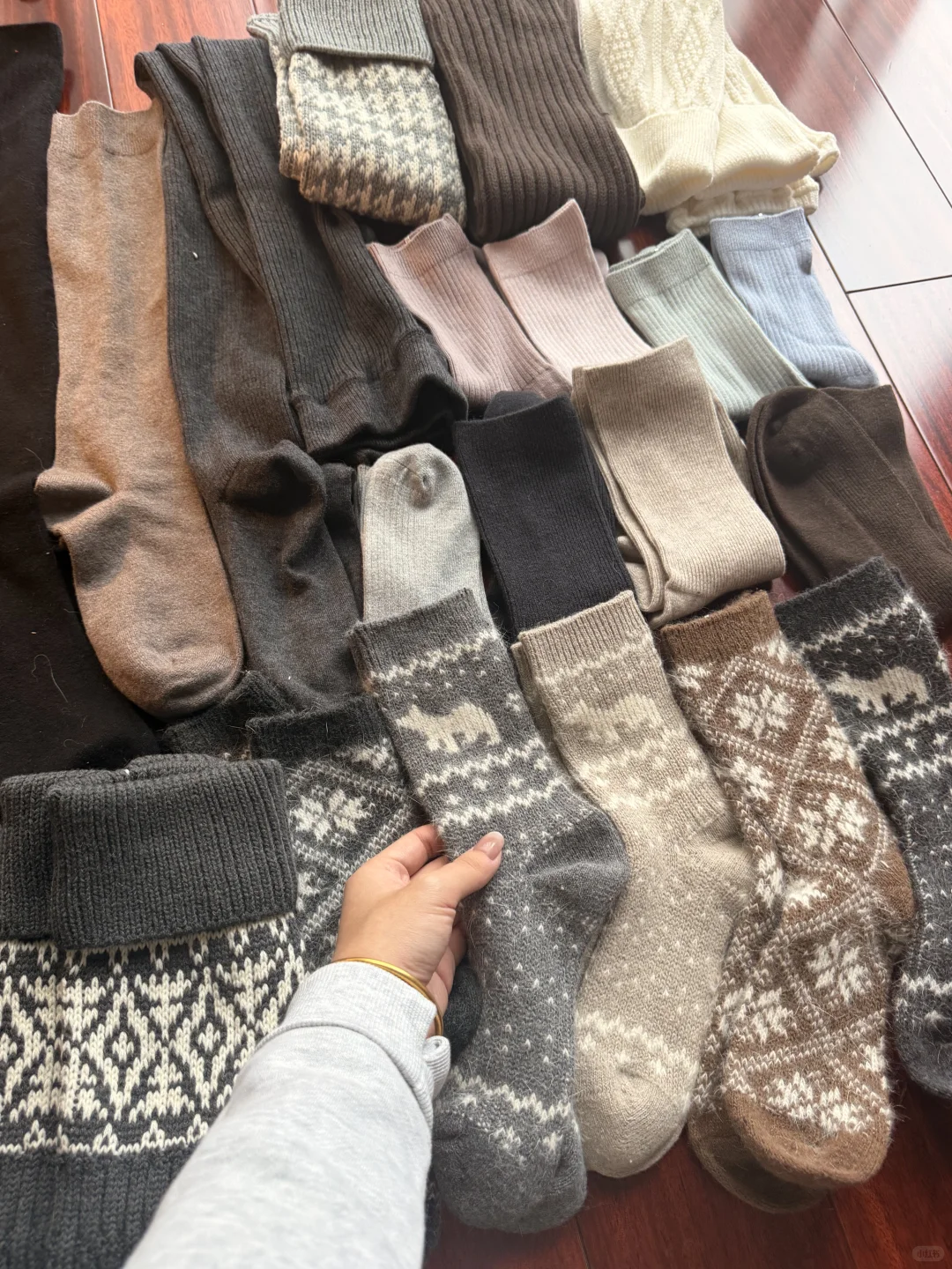 海宁羊毛袜你真的…暖暖嘟我老寒腿每年买🧦