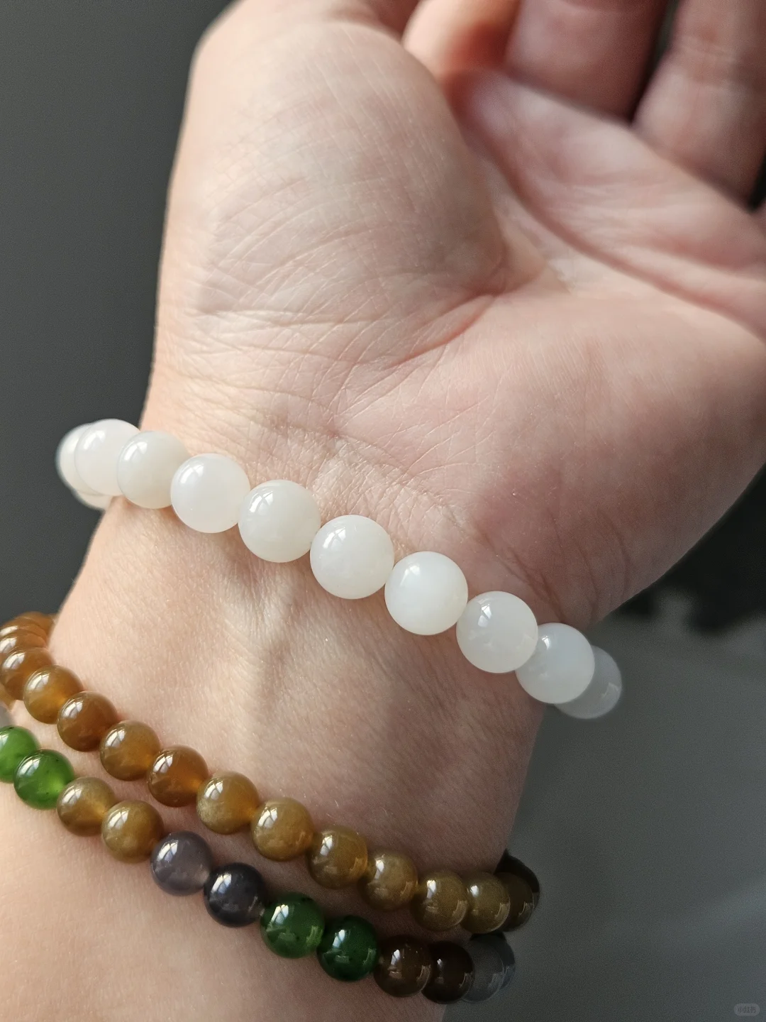 出闲置和田青海老料白玉手串卡8白冰手链女