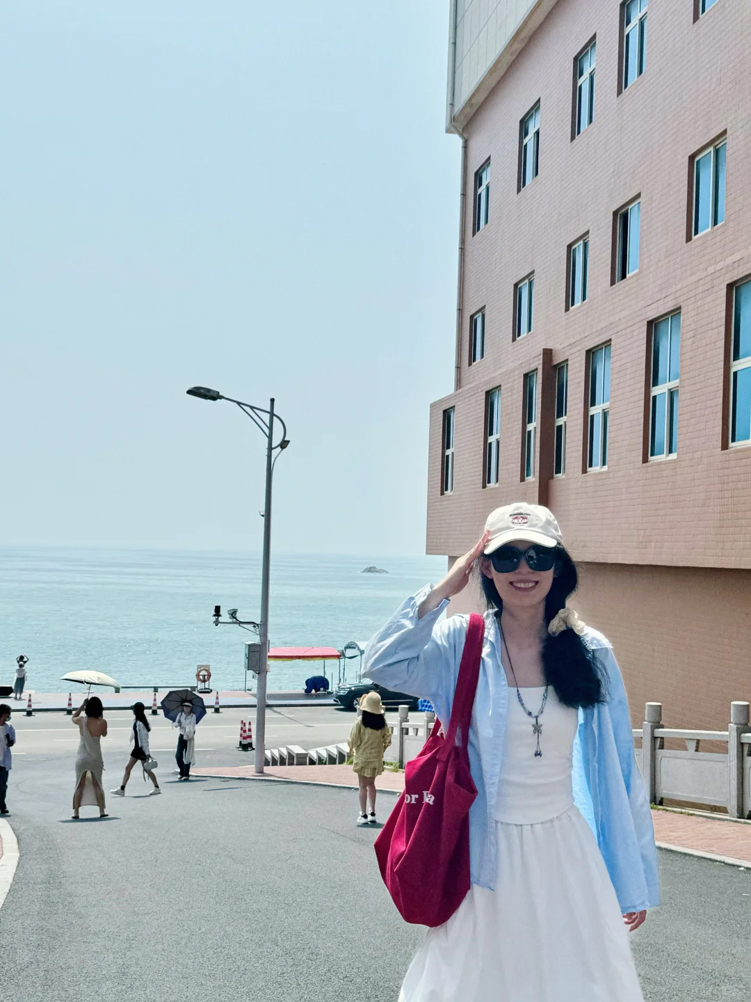 夏天去海边这样穿好好看