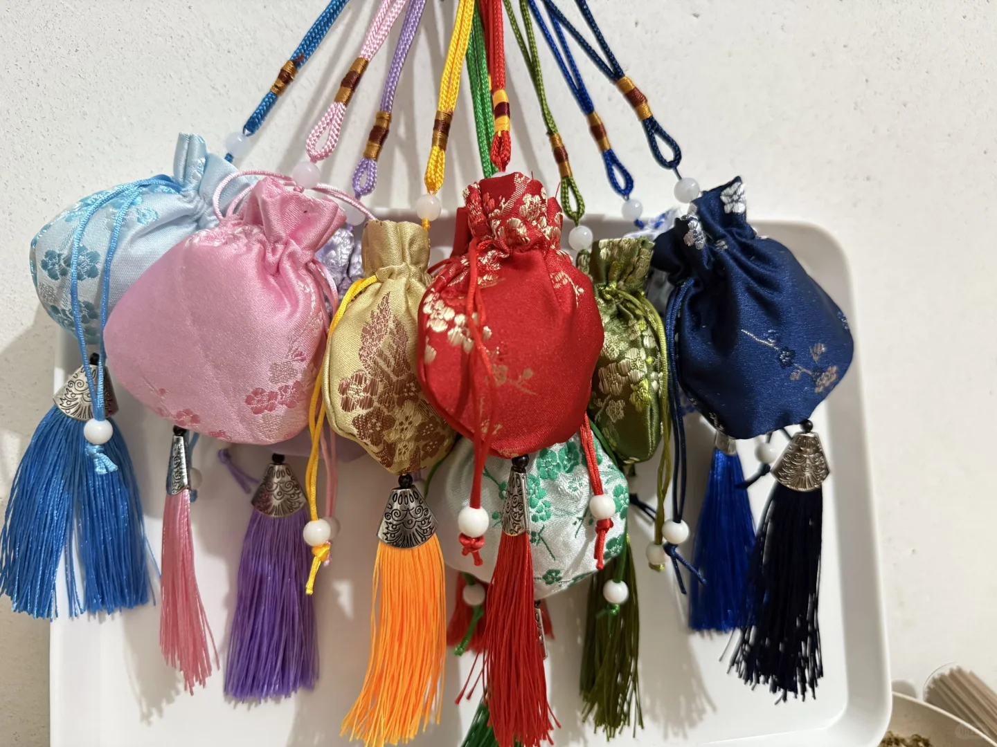 奇楠沉香刺绣挂饰手工香囊复古风手提袋女款