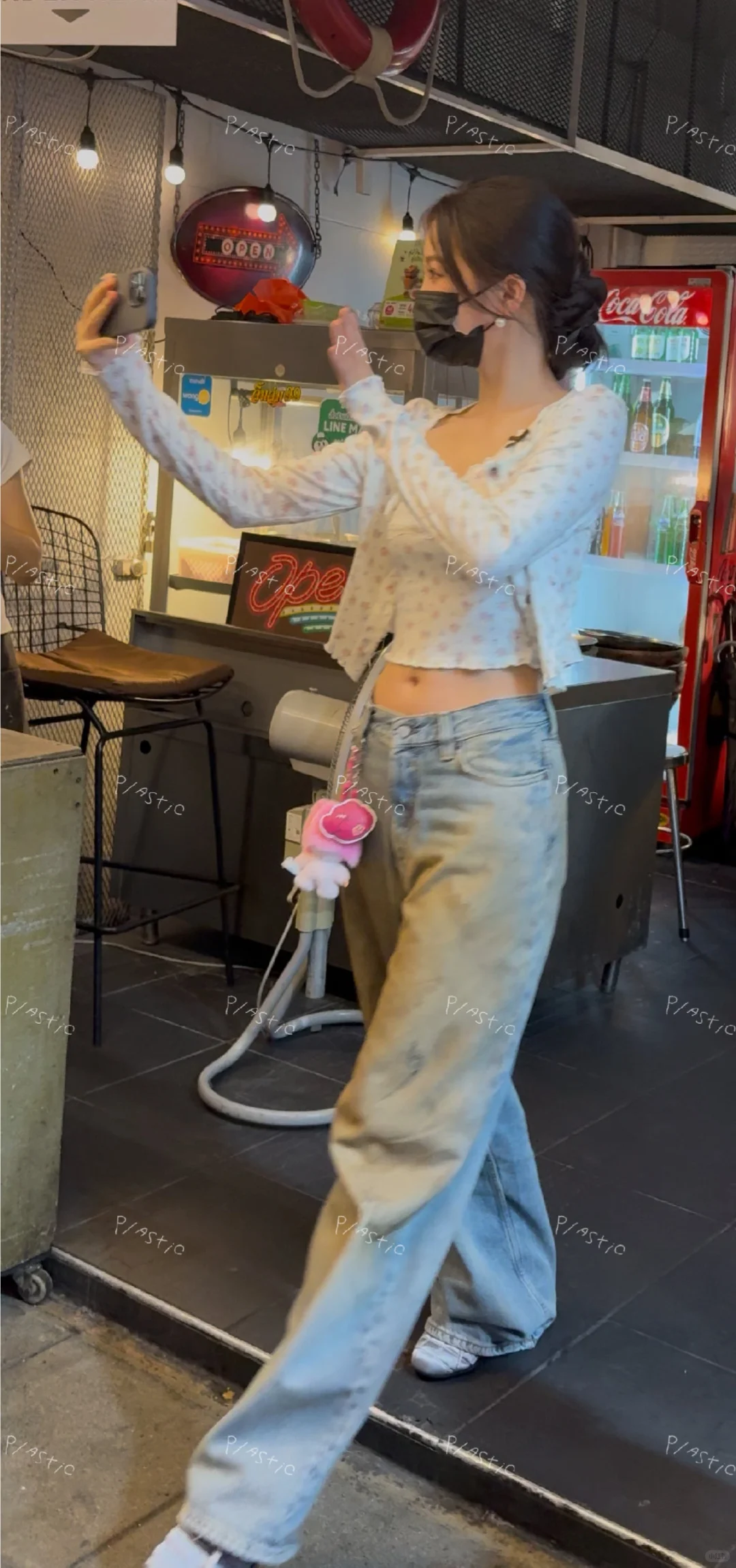 虞书欣被偶遇，私下更是迷人