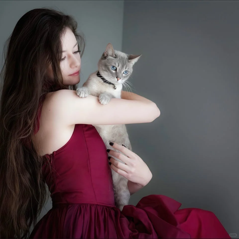 祝自然之女Mackenziefoy25岁生日快乐