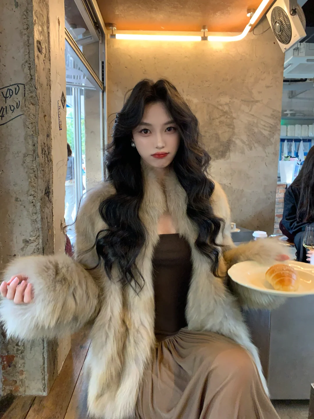 路上会多看一眼的大姐姐