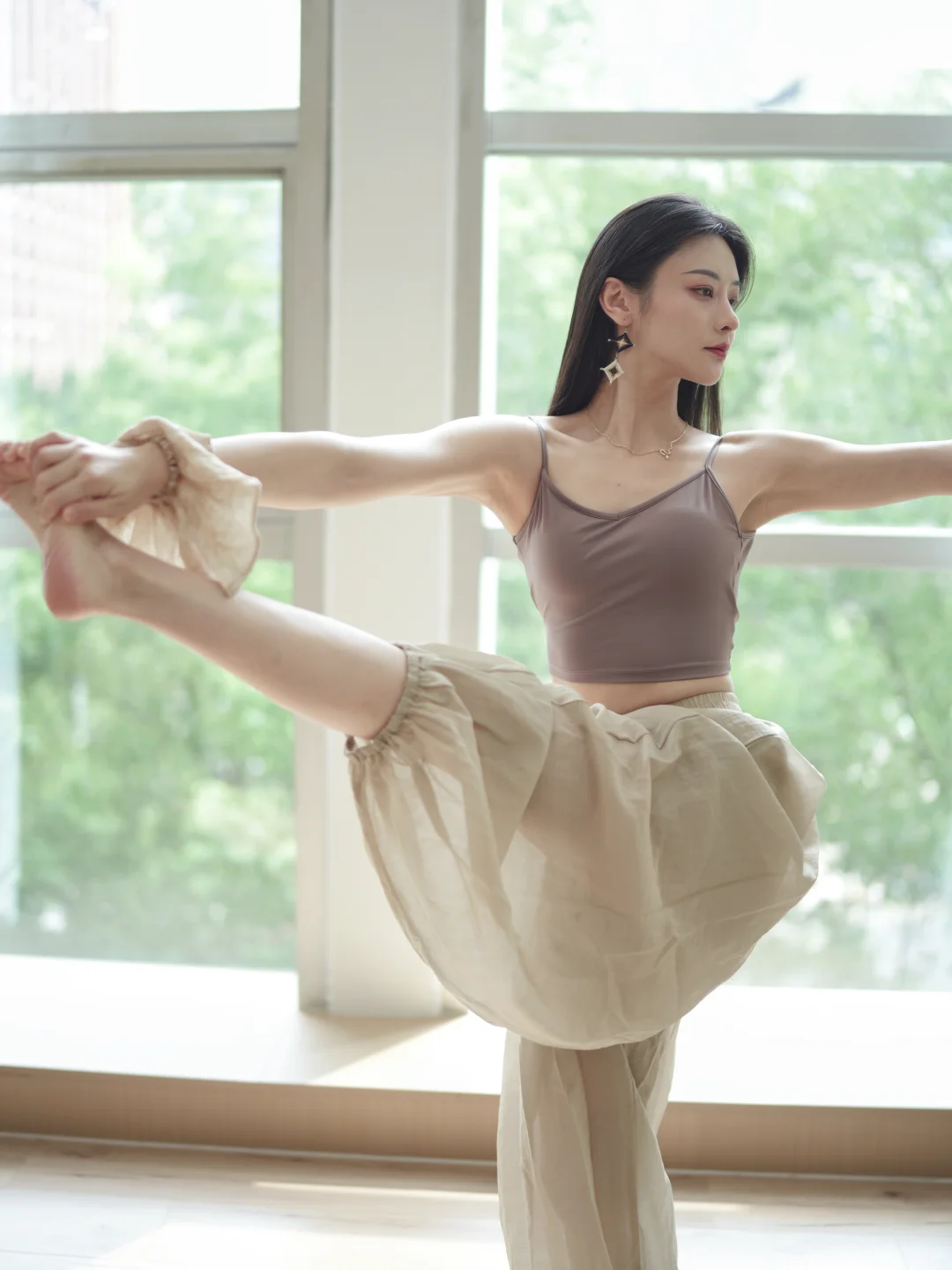 Yoga｜阳光, 自信, 力量🧘🏽‍♀️🌼我都要