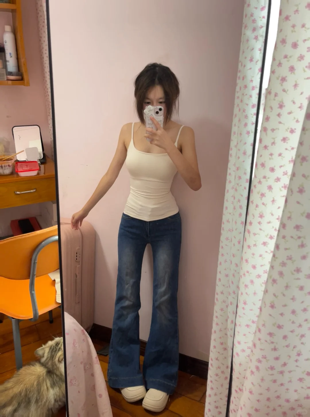 只有小胸才懂这个吊带的含金量❗️