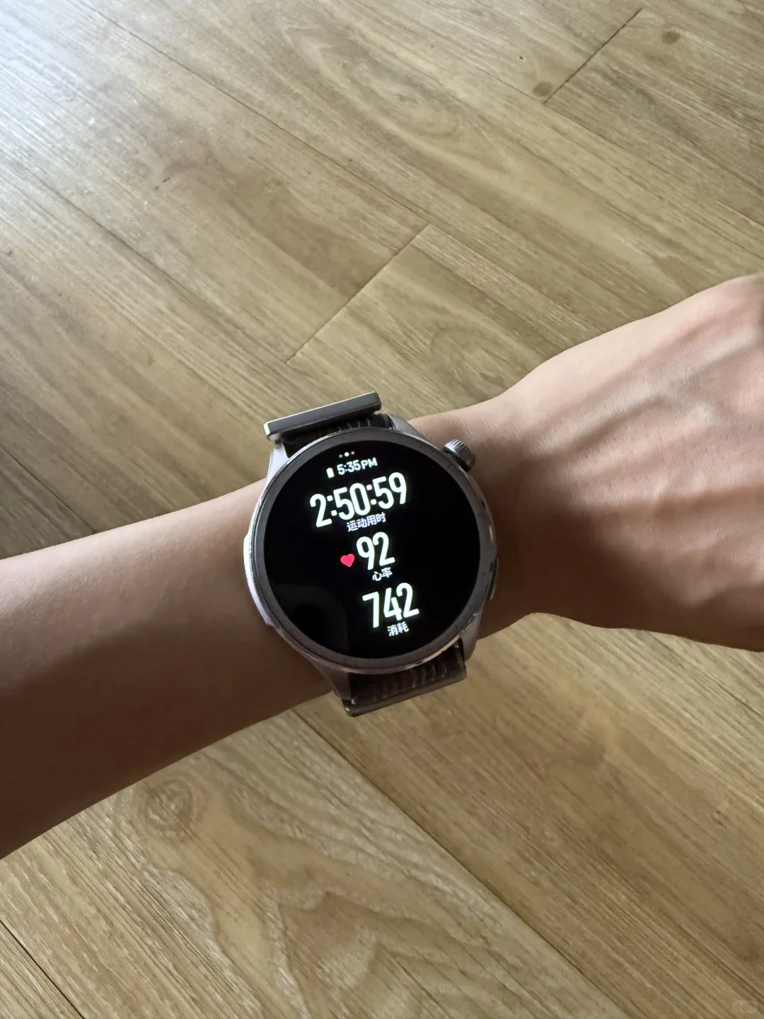 live 身材基础 肤色就不基础