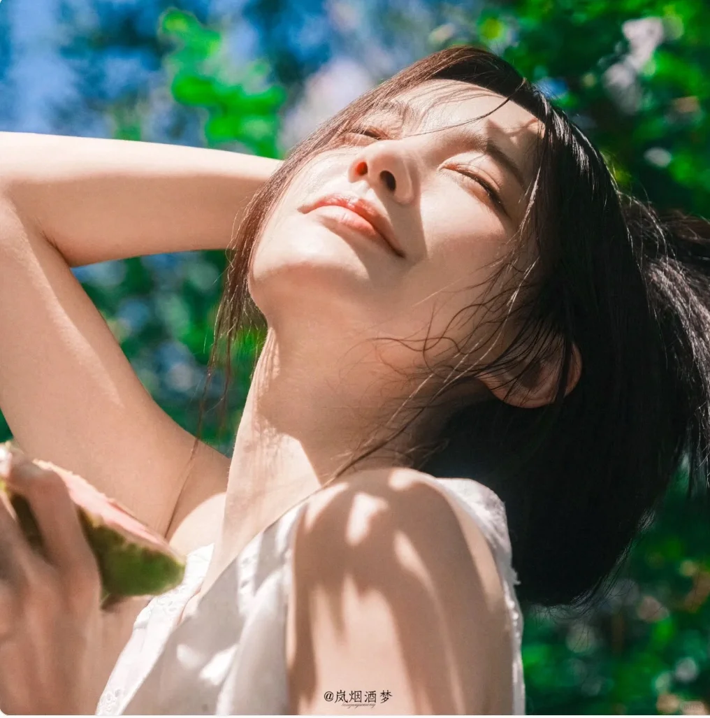 挑战发一百位女明星神图17(李一桐)