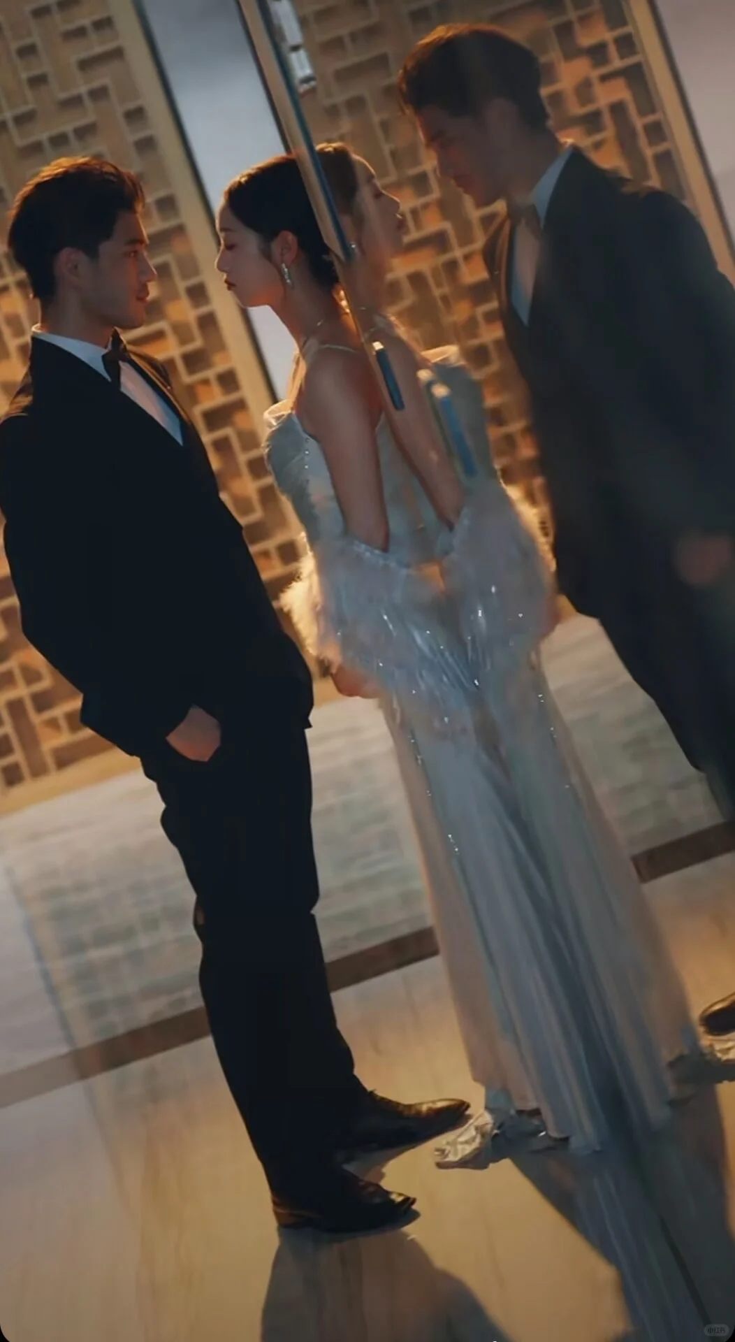 谭煜桥x麦童 莫挽旧时雪 冷型男vs疯熟女